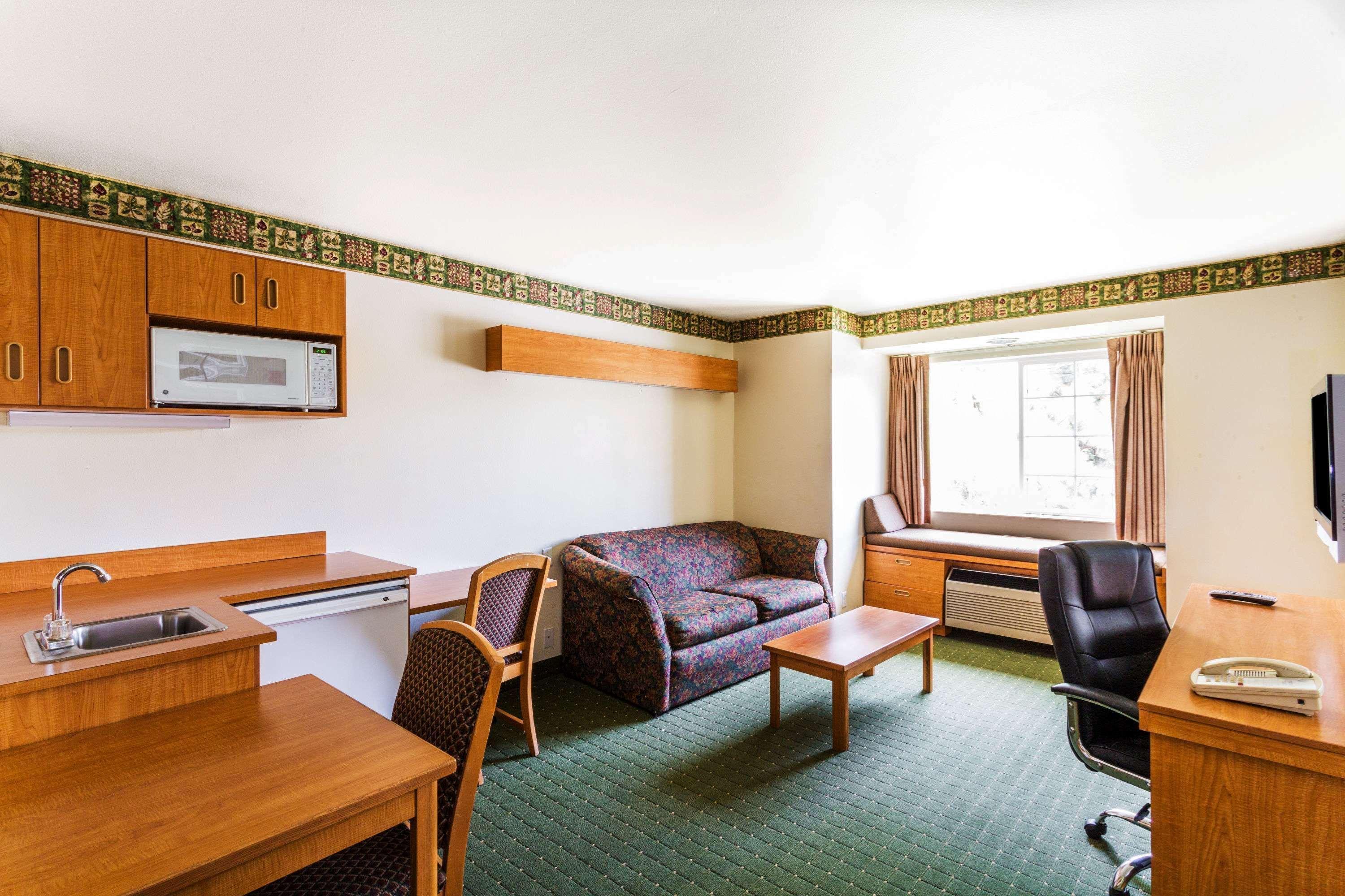 Super 8 By Wyndham Pride Midvale/Midvalley/Salt Lake City Kültér fotó